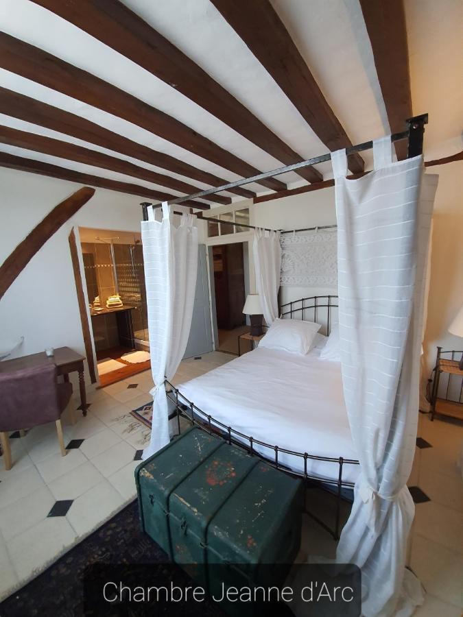 Le Presbytere De La Cite Royale De Loches Ngoại thất bức ảnh