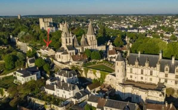Le Presbytere De La Cite Royale De Loches Phòng bức ảnh